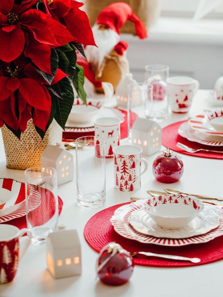 Mesa posta natalina vermelho e branco lindissimo